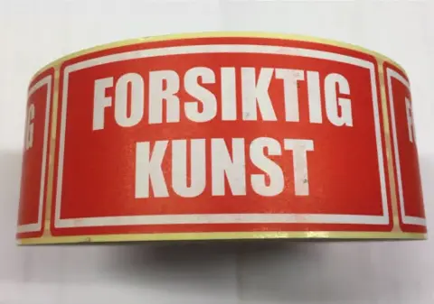 Etiketter, FORSIKTIG KUNST, 100 stk 110 x 55 mm